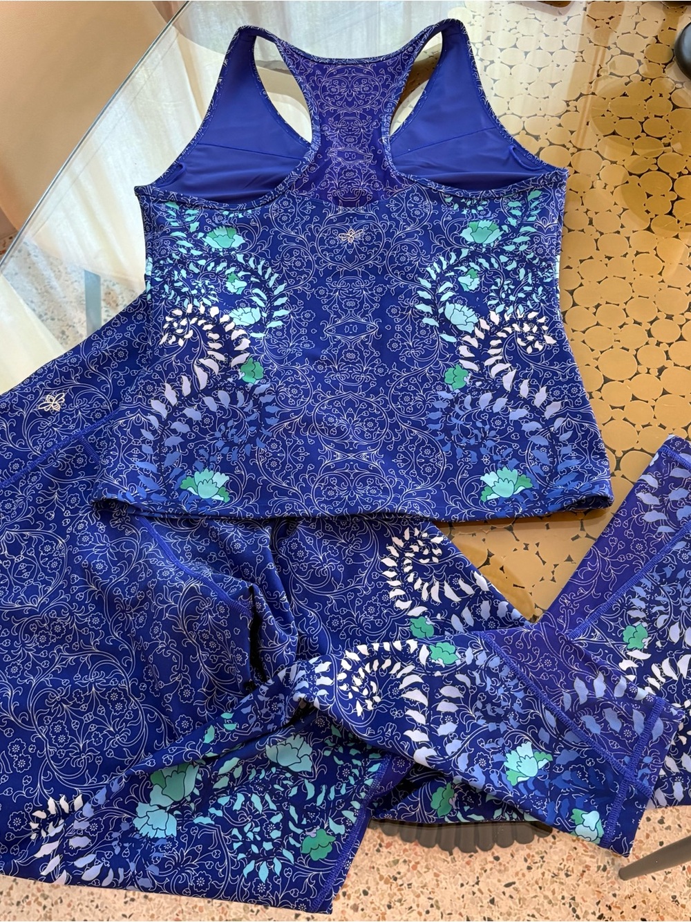 JOHNNY WAS Blue Wild Flower Be Active 2 piece Matching SET! Excellent condition - Picture 4 of 11